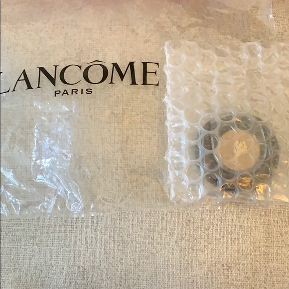 Lancôme Dual Finish Highlighter/Eyeshadow GOLD - Picture 2 of 6